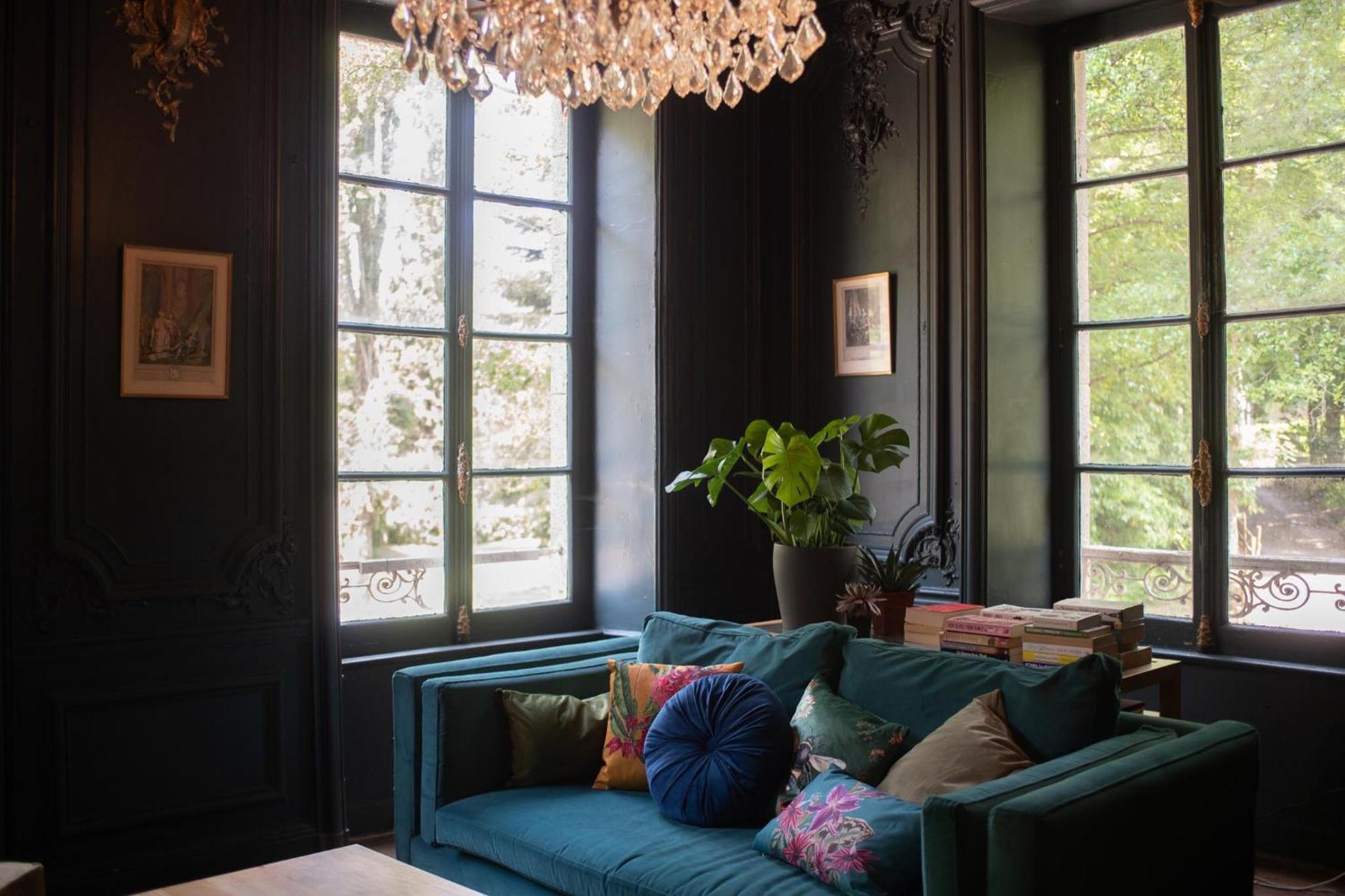 Beautiful, Historic Manoir In Semi-Rural Setting Villa Viré Exteriör bild